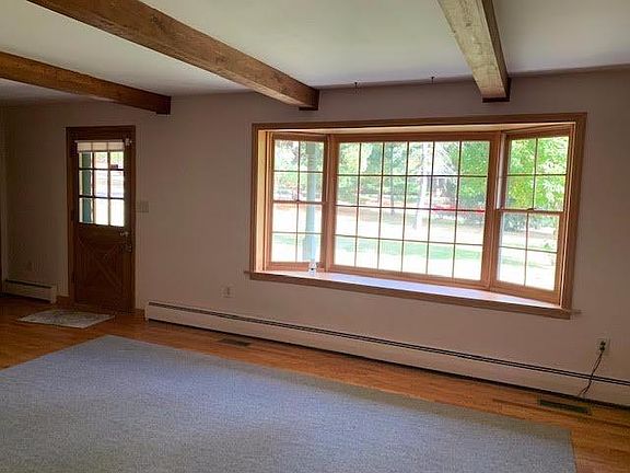 3rd image of 5805 Mildred Ln
