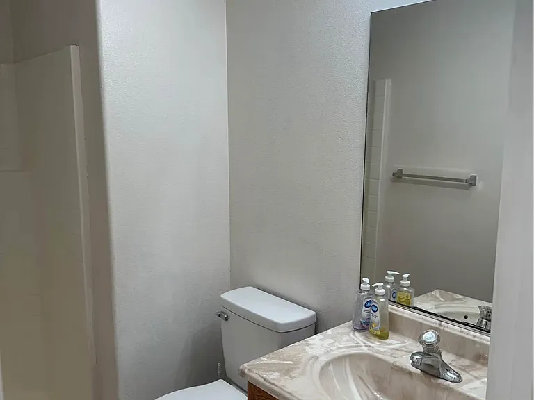 16585 Pine St — Photo 6