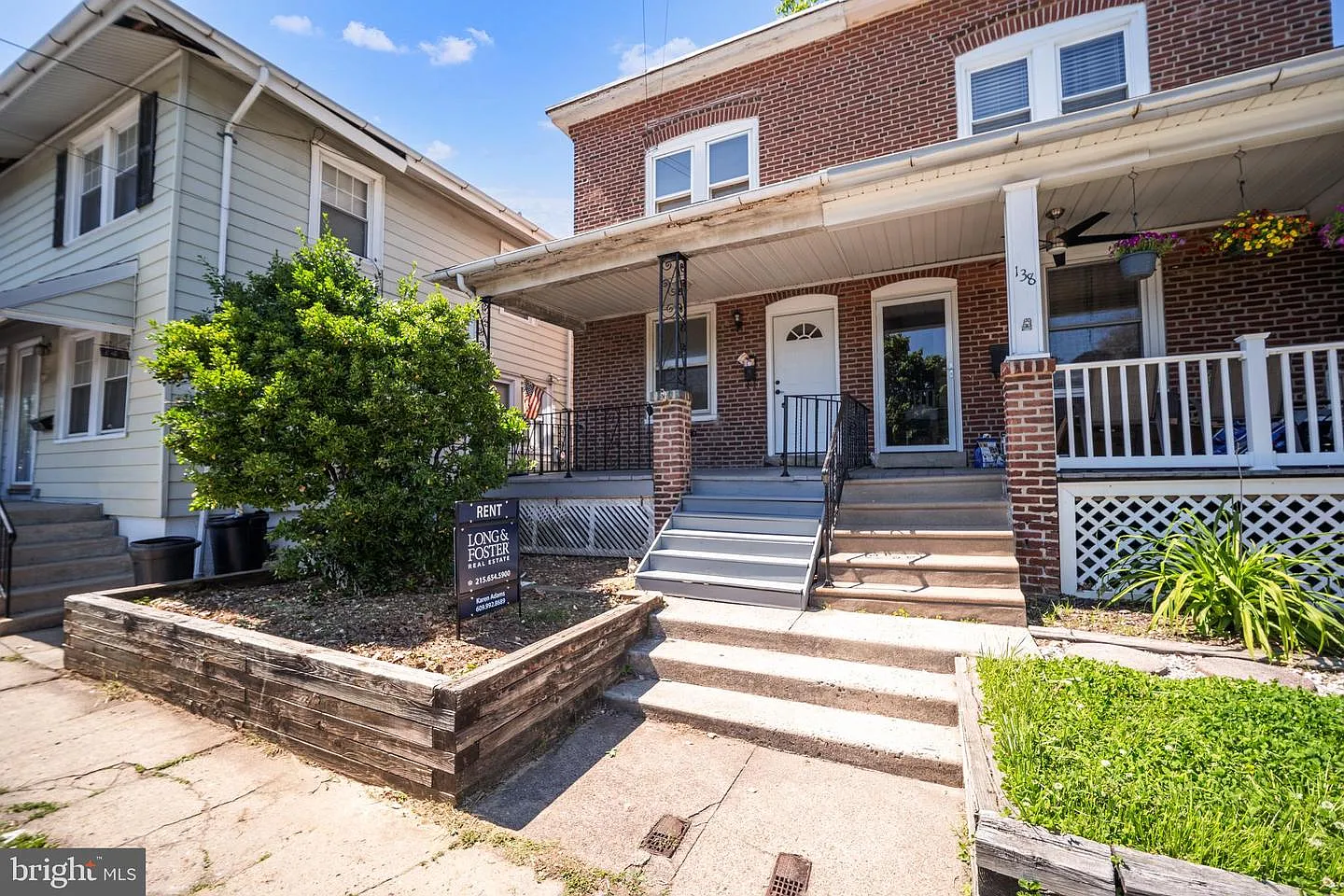 3 bed, 1.5 bath, 1184 sqft, $2,950 — Photo 1