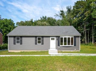 1893 Allen St, Springfield, MA 01118