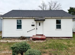 1906 Hand Ave, New Albany, IN 47150