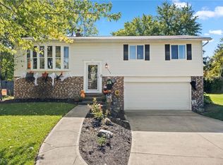 4024 Trenton Trl, Brunswick, OH 44212