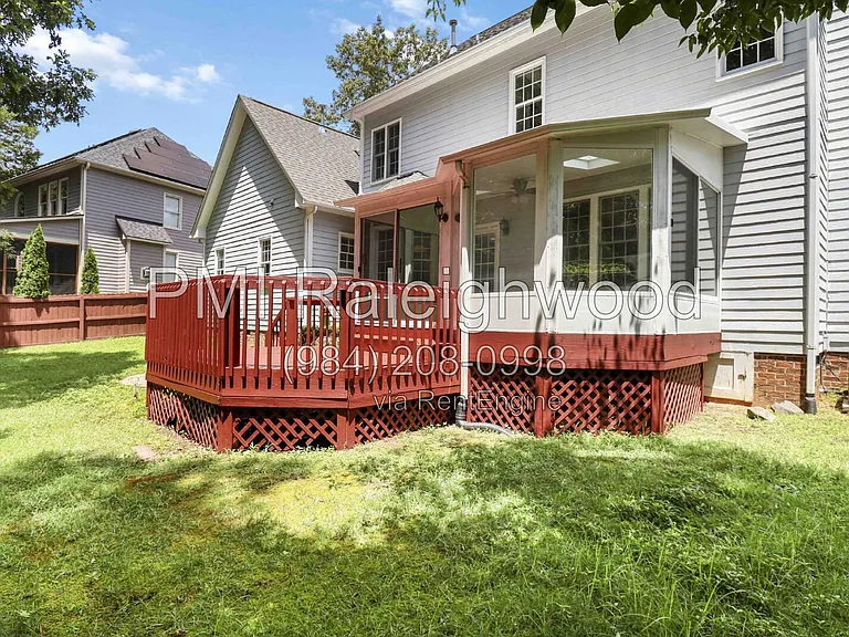 301 Perry Creek Dr — Photo 35