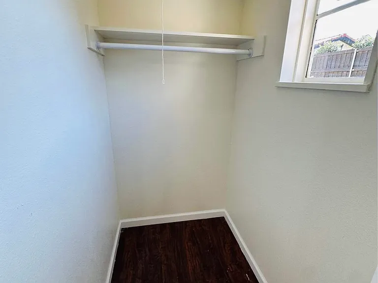 2814 S Washington St #B — Photo 13