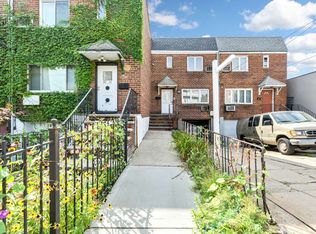 6210 Flushing Ave, Flushing, NY 11378