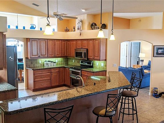 4th image of 3585 W Cogwood Cir