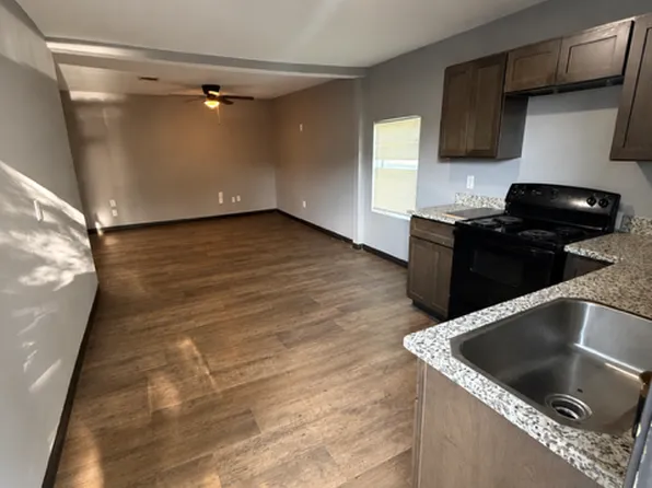 5414 Pardee St #A, Houston, TX 77026