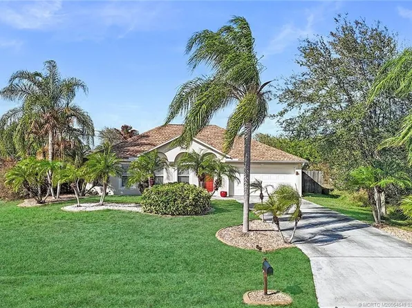 817 SW Kappa Ave, Port Saint Lucie, FL 34953