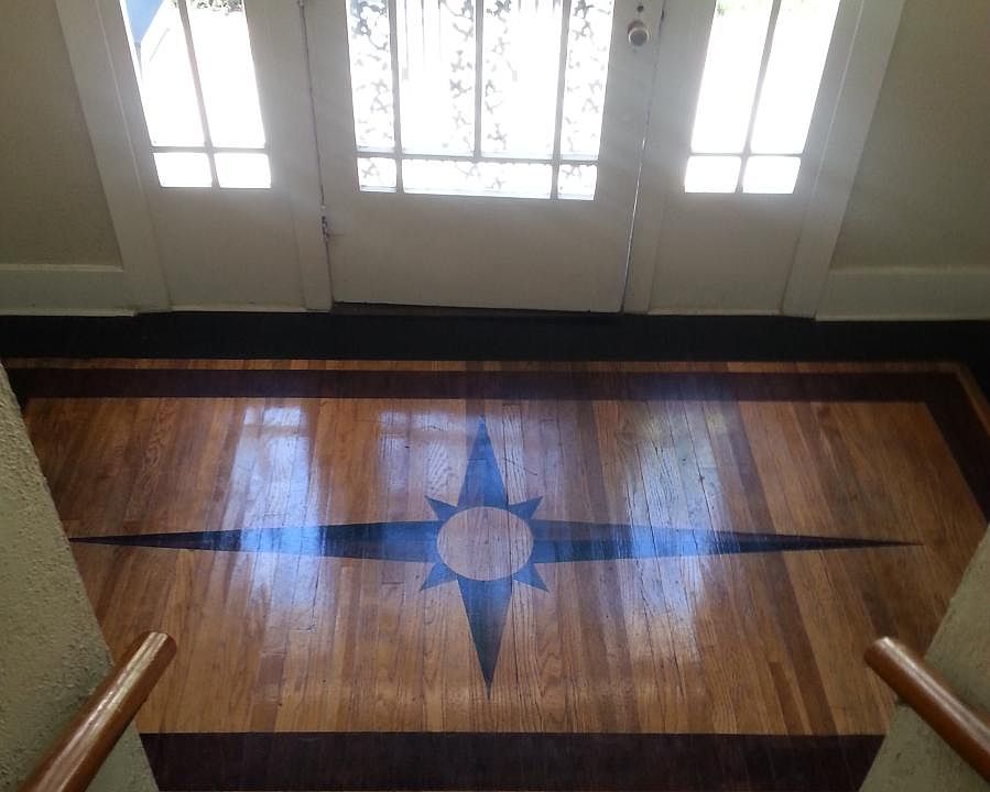 2nd image of 132 Terrace Pl APT 1