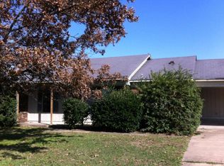 810 S Rich Rd, West Memphis, AR 72301