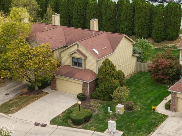 8127 Farmhurst Ln, Indianapolis, IN 46236