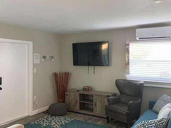 3rd image of 420 Tyler Ave APT 11-3