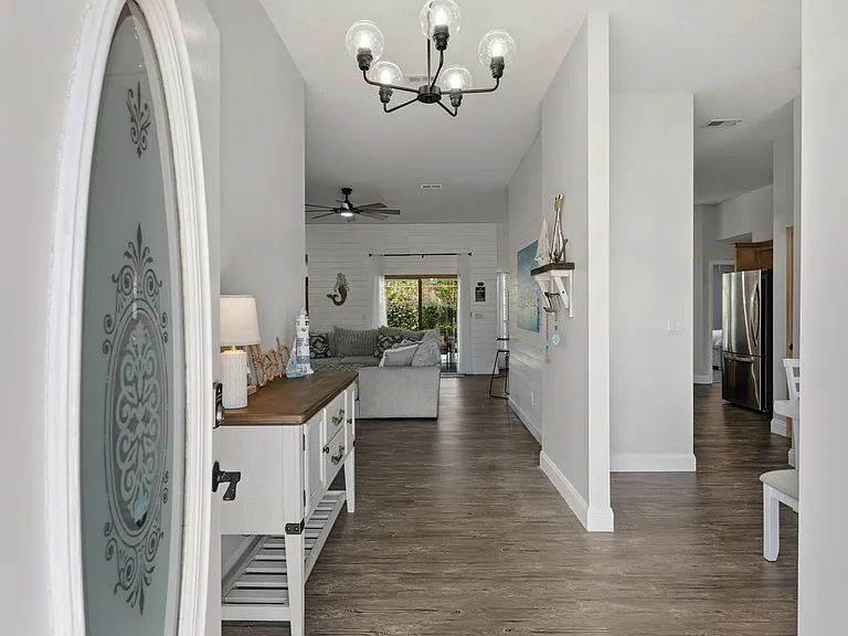 329 Sailfish Cir — Photo 1