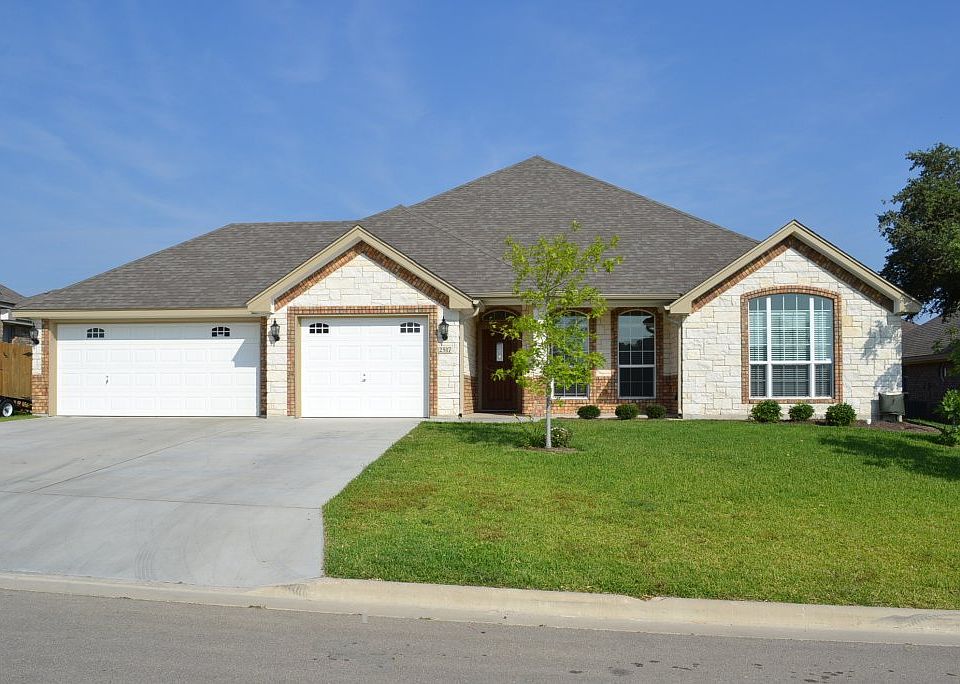 1st image of 2517 Leatherwood Dr
