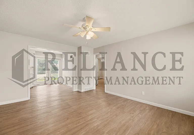 1508 S Meridian Ave — Photo 9