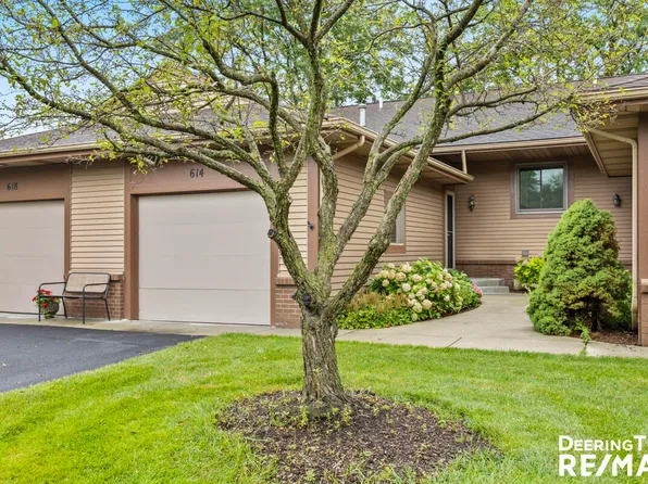 614 Bradford Pl NE, Grand Rapids, MI 49525