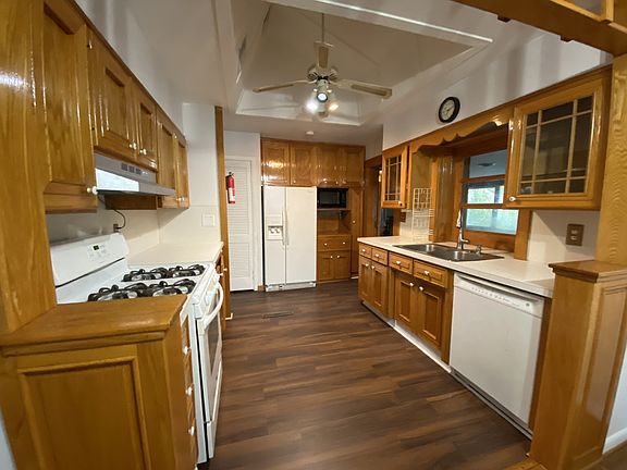 4th image of 3313 Palmer Ln