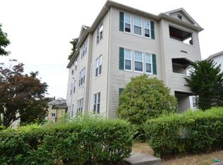 352 Chandler St #2, Worcester, MA 01602
