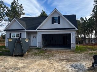152 N Rabbit Run Dr, Smithfield, NC 27577