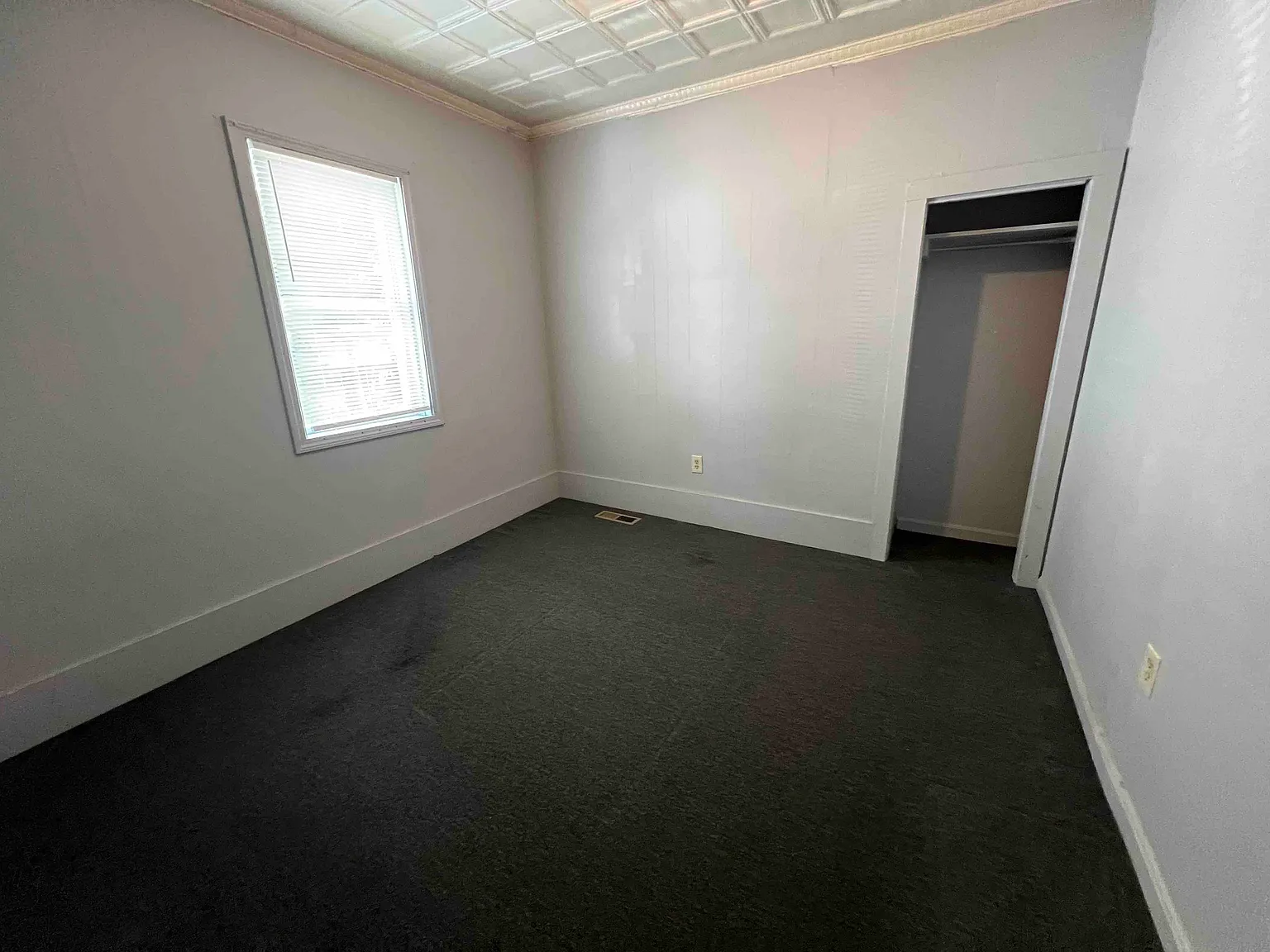 1 bed, 500 sqft, $1,400 — Photo 3