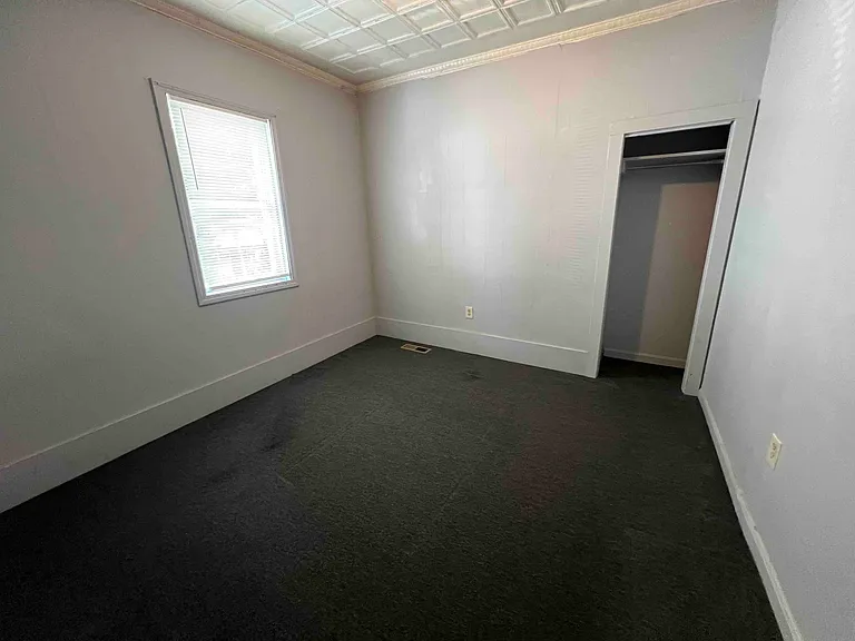 27 Tolles St — Photo 3