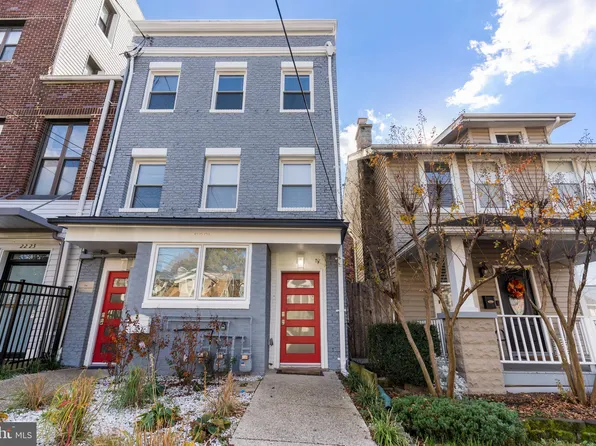 2221 Kearny St NE, Washington, DC 20018