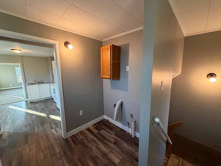 314 S Lake St #A — Photo 5