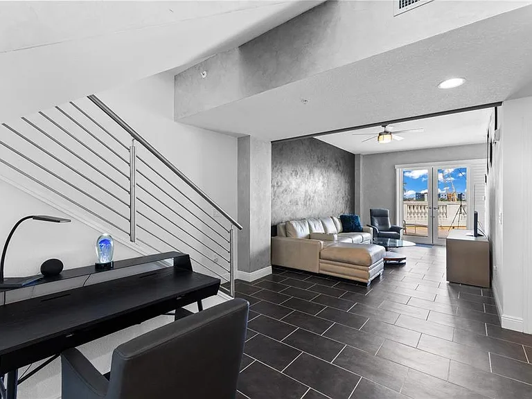 800 N Tamiami Trl #321A — Photo 13