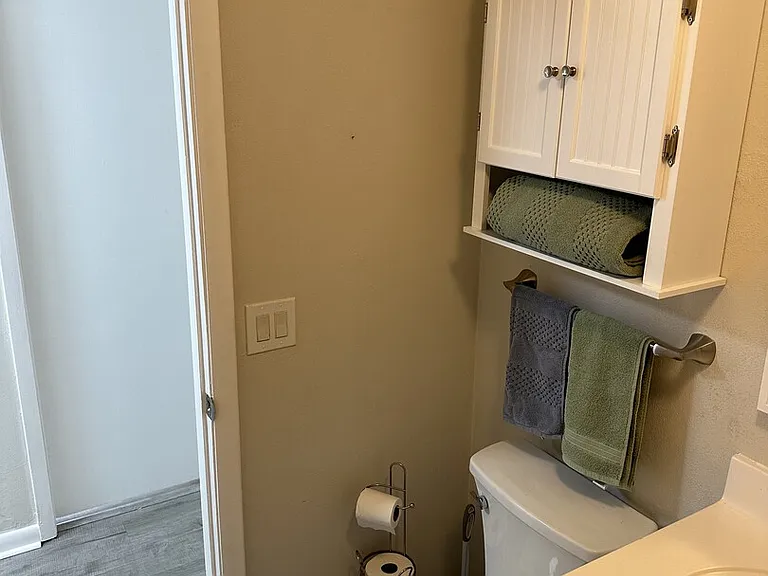 Southern Comfort Dr — Photo 20