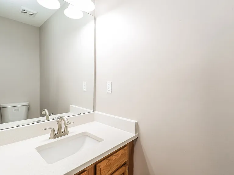 3204 Summercroft Ln — Photo 16