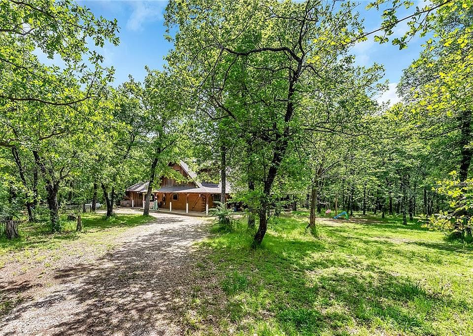 1st image of 1229 Garza Ln