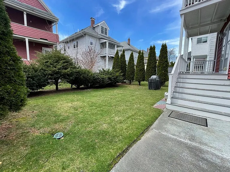 12 Stevens St #2 — Photo 9