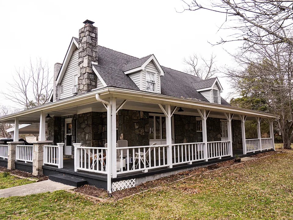 363 Etowah School Rd