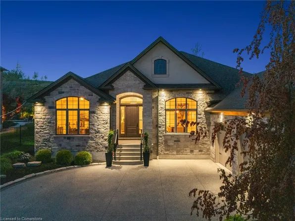 217 River Birch St, Kitchener, ON N2C 2V3