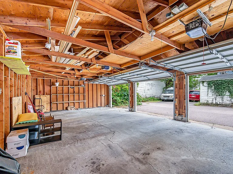 315 W Pleasant St #1 — Photo 7