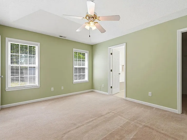 722 Drawbridge Dr — Photo 10