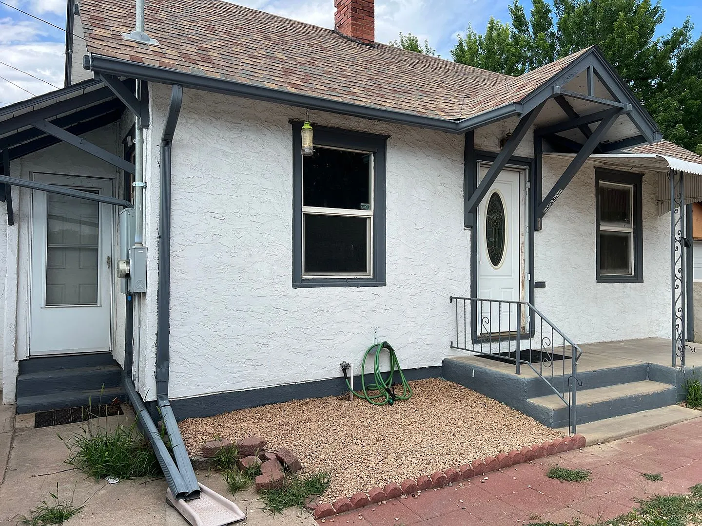 Great 2 Bed, 2 Bath Home — Photo 1