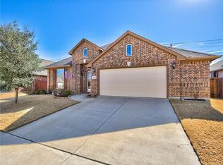 8412 Bonanza St, Aubrey, TX 76227