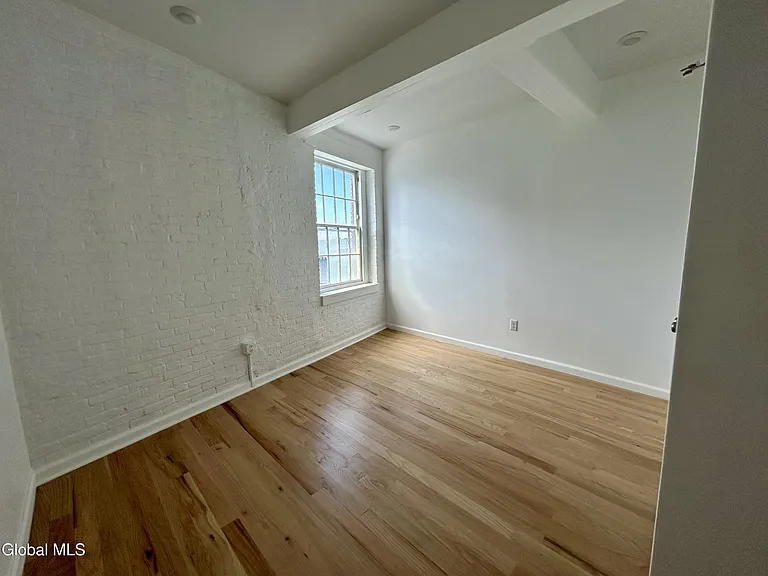 155 River St #5B — Photo 13