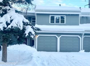 6642 Cimarron Cir, Anchorage, AK 99504