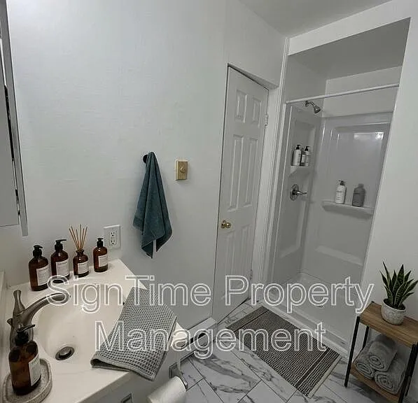 66 W Church St — Photo 7
