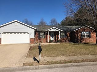 616 Shamrock Dr, O Fallon, IL 62269