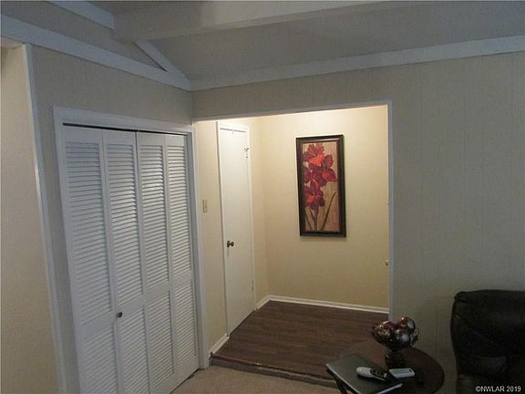4th image of 3528 Dewberry Dr