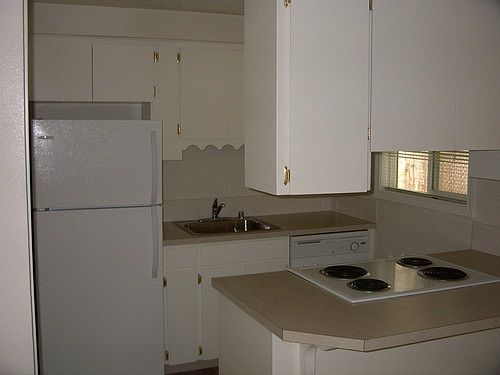 4th image of 2908 E 33rd St APT B