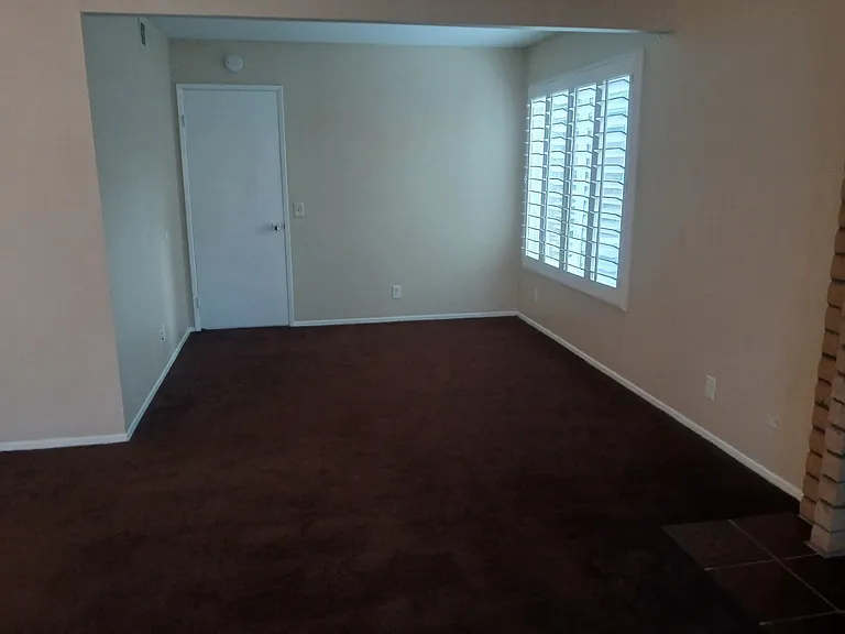 1340 Coronado St — Photo 9