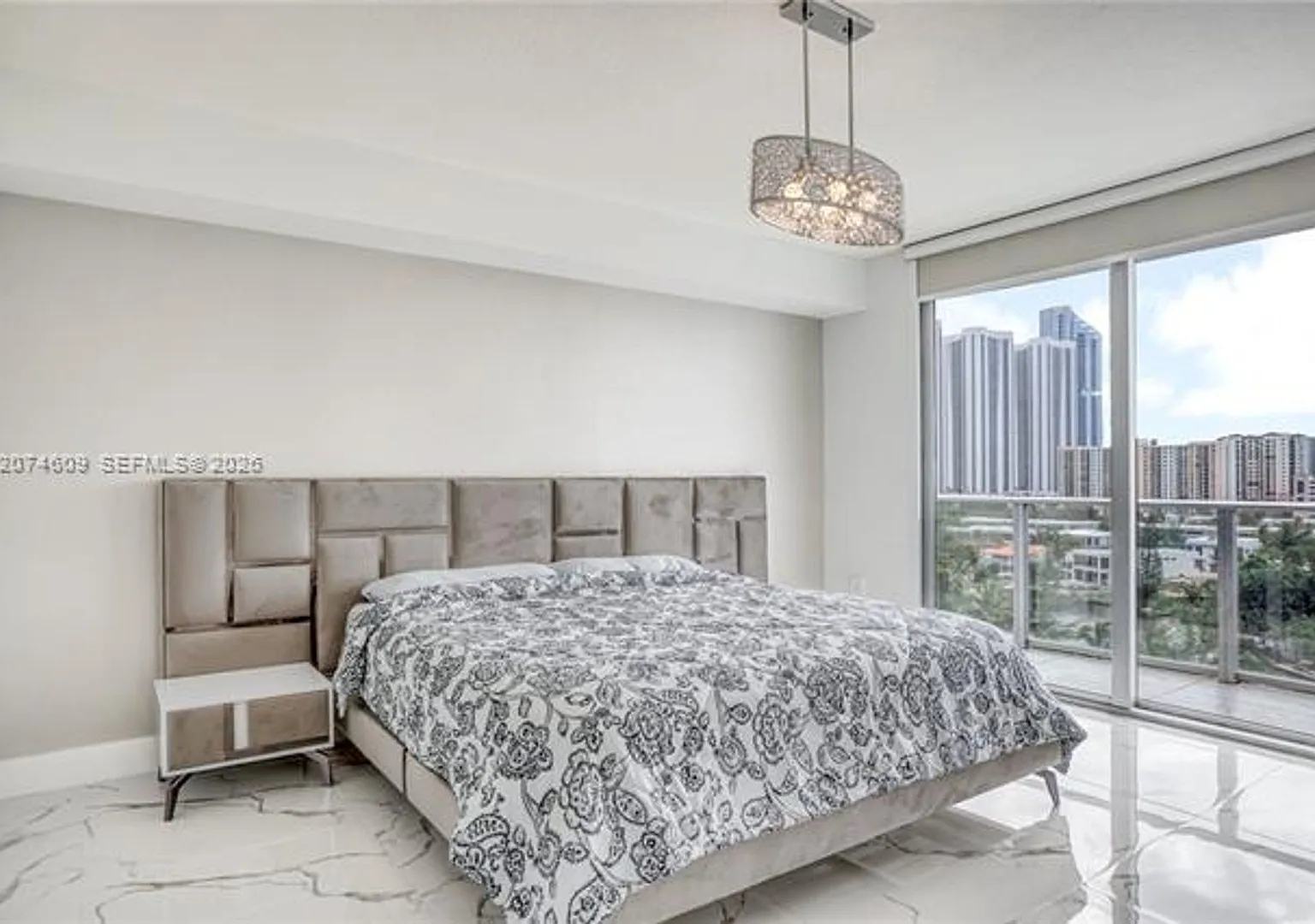 330 Sunny Isles Blvd cu-5-906, Sunny Isles Beach, FL 33160 — Photo 4
