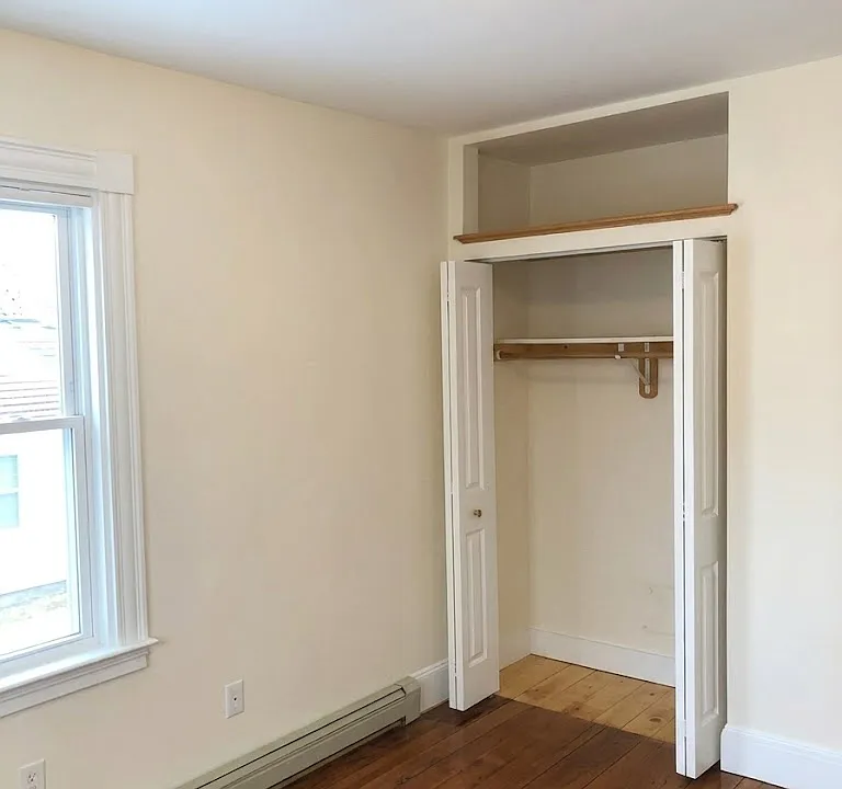 74 Gore St #1