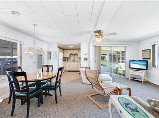 11 Moonstone Cir, Naples, FL 34112