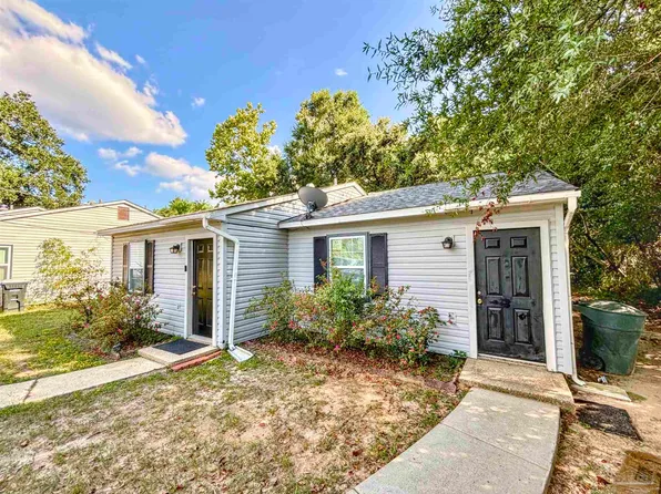 2435 Kelso Rd #A & B, Pensacola, FL 32514