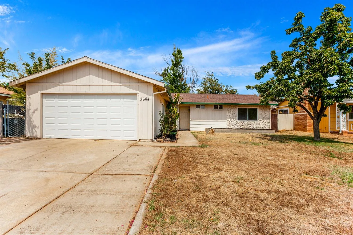 3644 Sunrise Pines Dr photo 1
